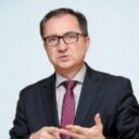 Od gotowanych strzykawek do sztucznej inteligencji